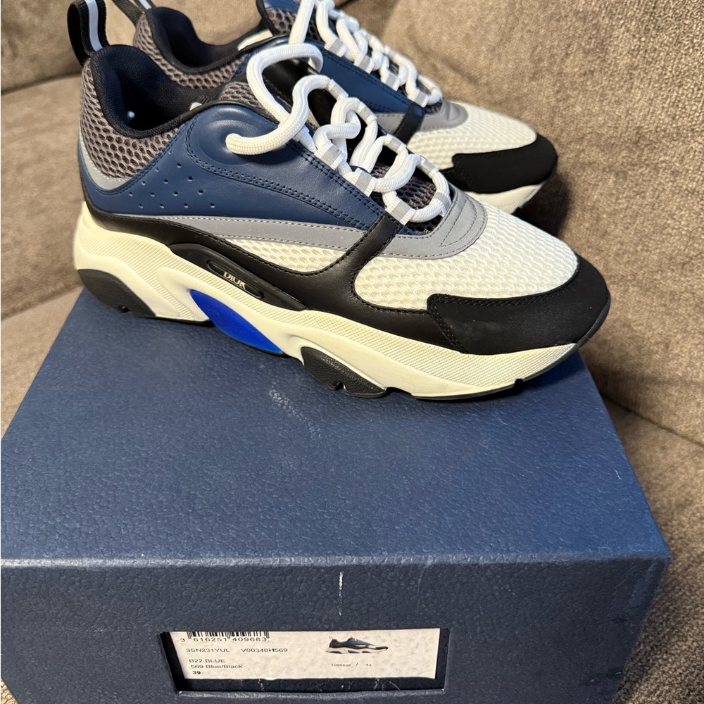 Dior B22 Sneakers